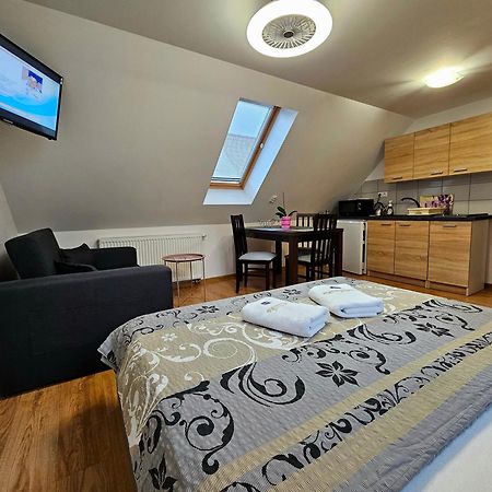 Apartmany Miluska Bešeňová エクステリア 写真