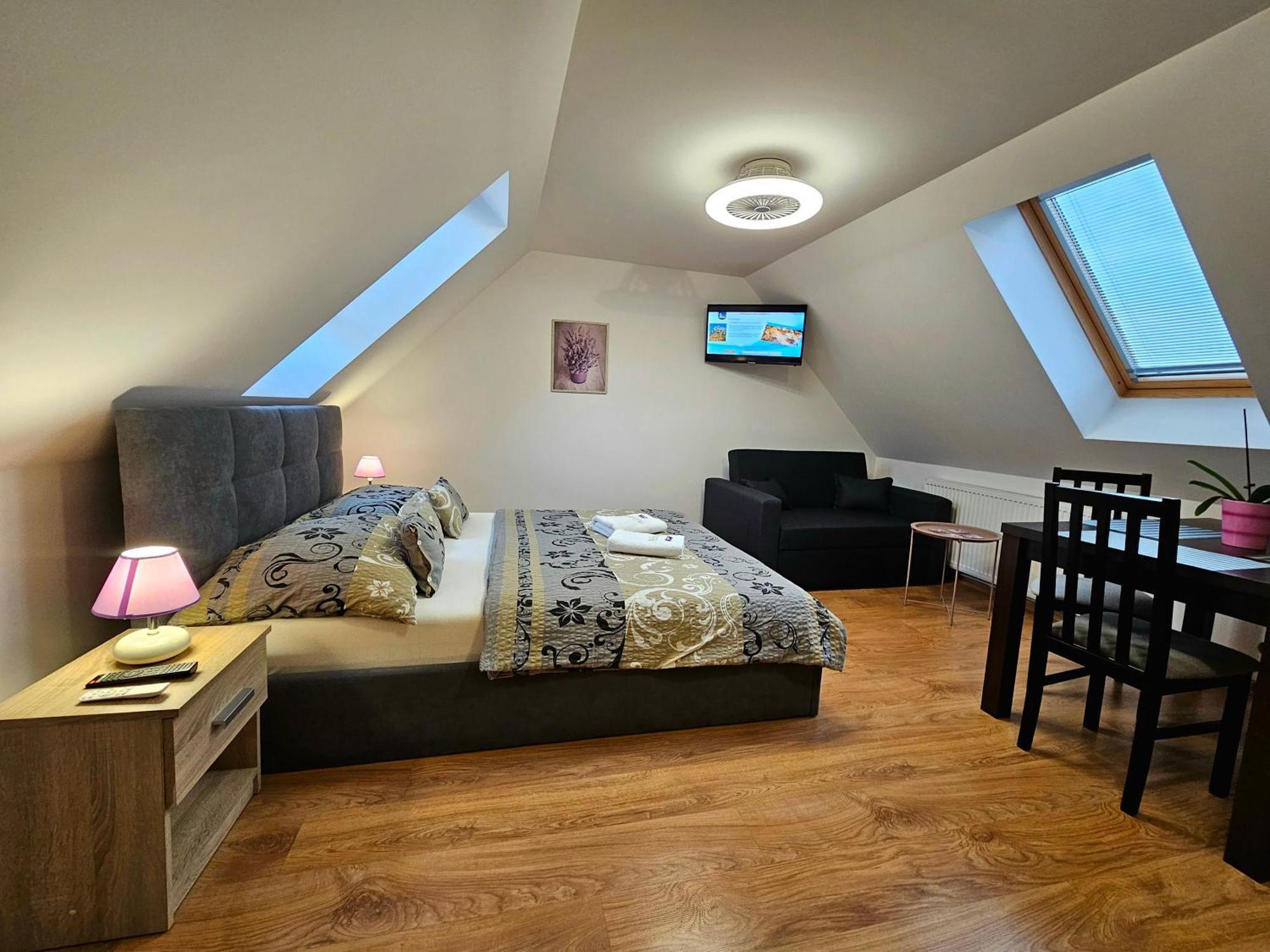 Apartmany Miluska Bešeňová エクステリア 写真