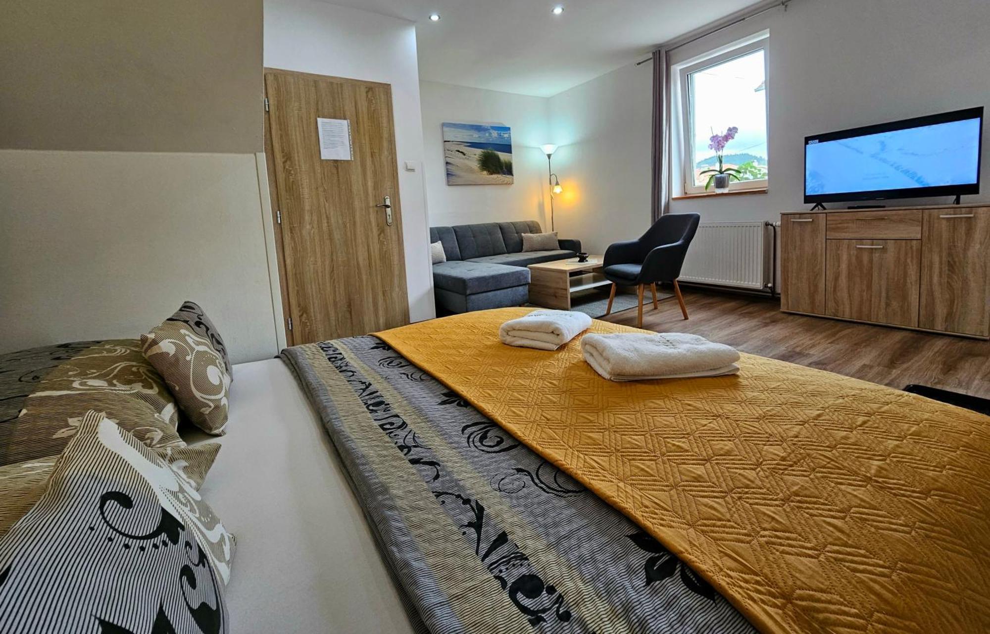 Apartmany Miluska Bešeňová エクステリア 写真