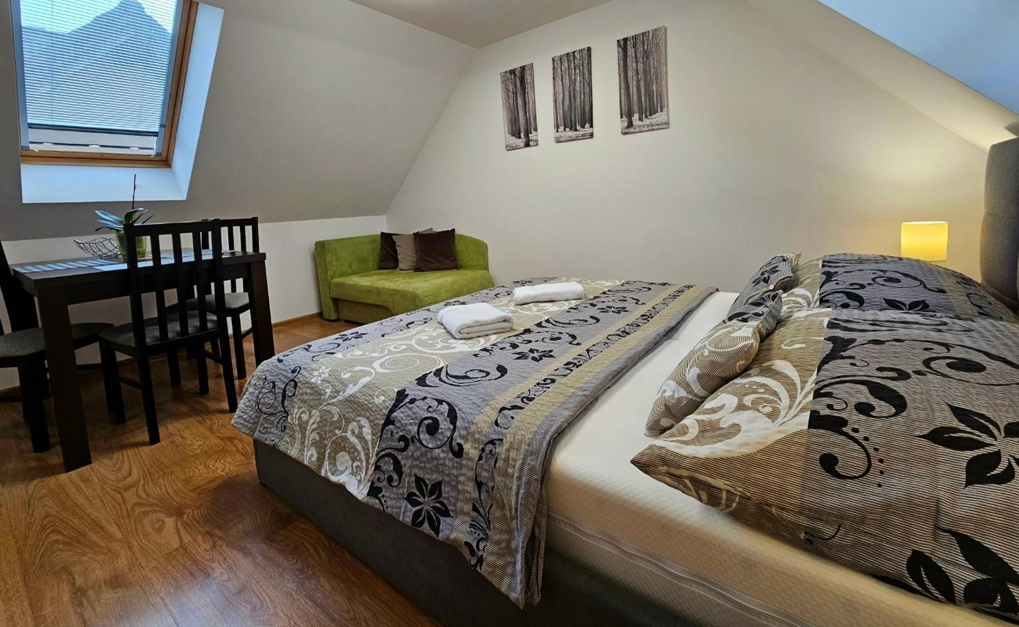Apartmany Miluska Bešeňová エクステリア 写真